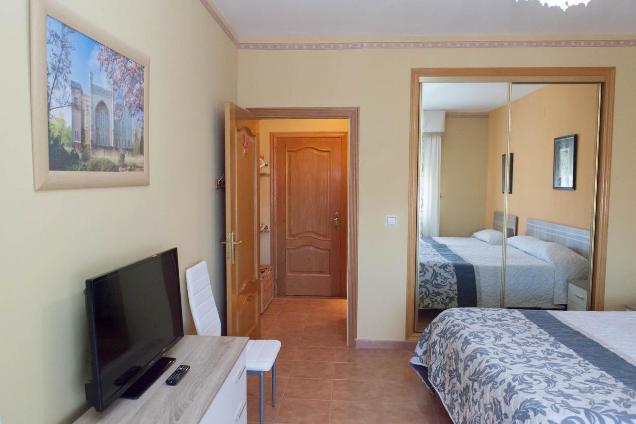 Hostal La Rosaleda de Orgaz Exterior foto