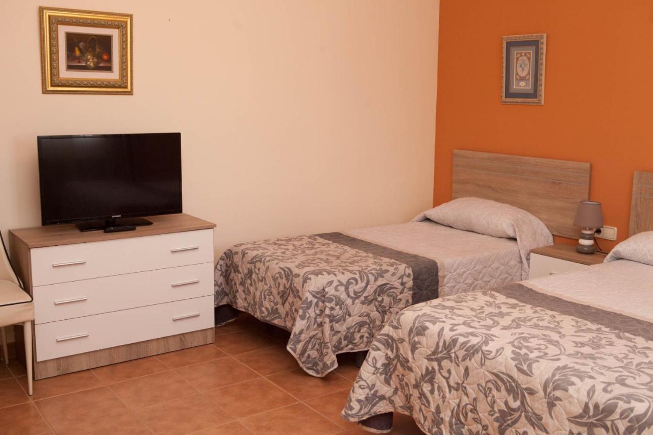 Hostal La Rosaleda de Orgaz Exterior foto