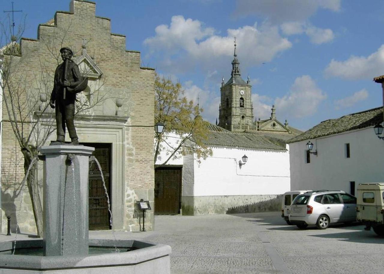 Hostal La Rosaleda de Orgaz Exterior foto